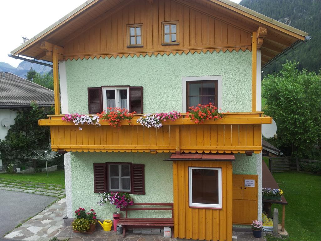 Вілла Ferienhaus Fuchslechner Saalfelden Номер фото